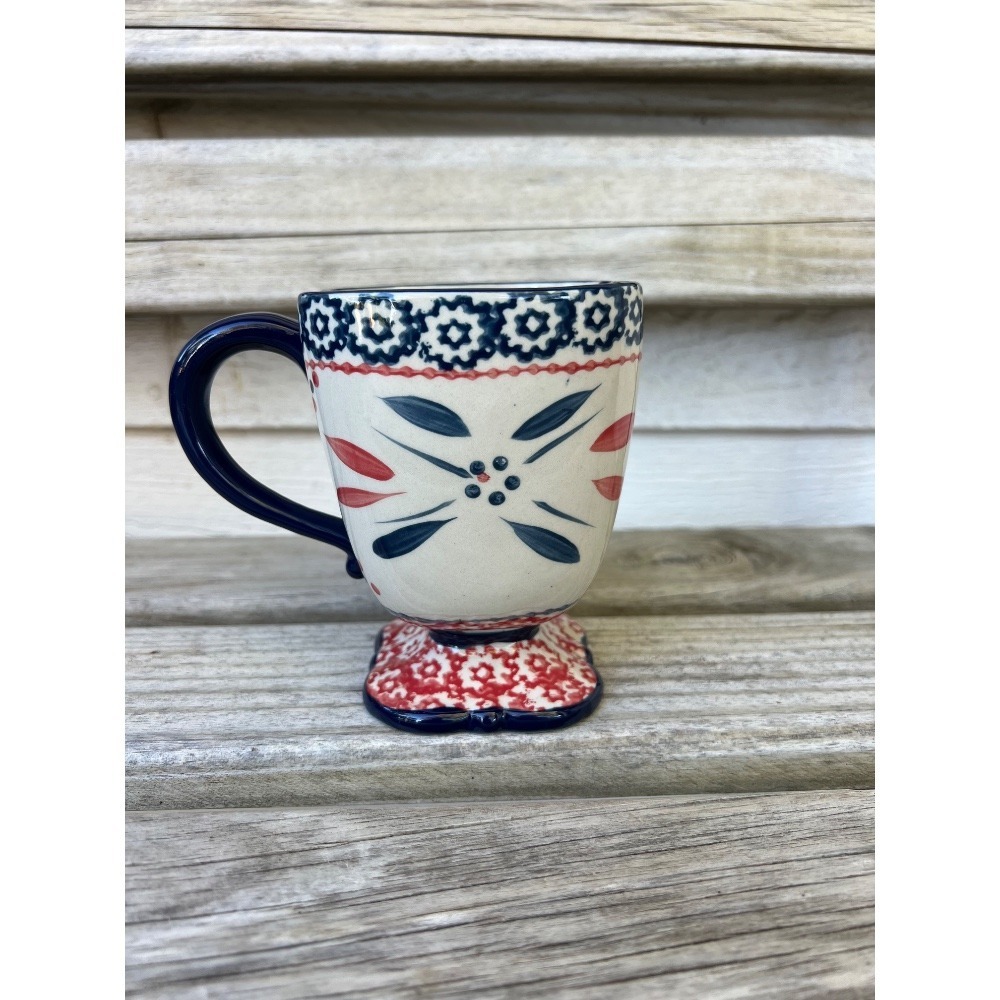 Temptations Old World‎ Mug Floral Design Scalloped Base 16 oz